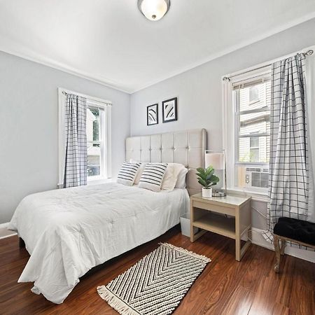 Cozy Up In 5Br Apt Near Charming Oak Square Boston Eksteriør billede