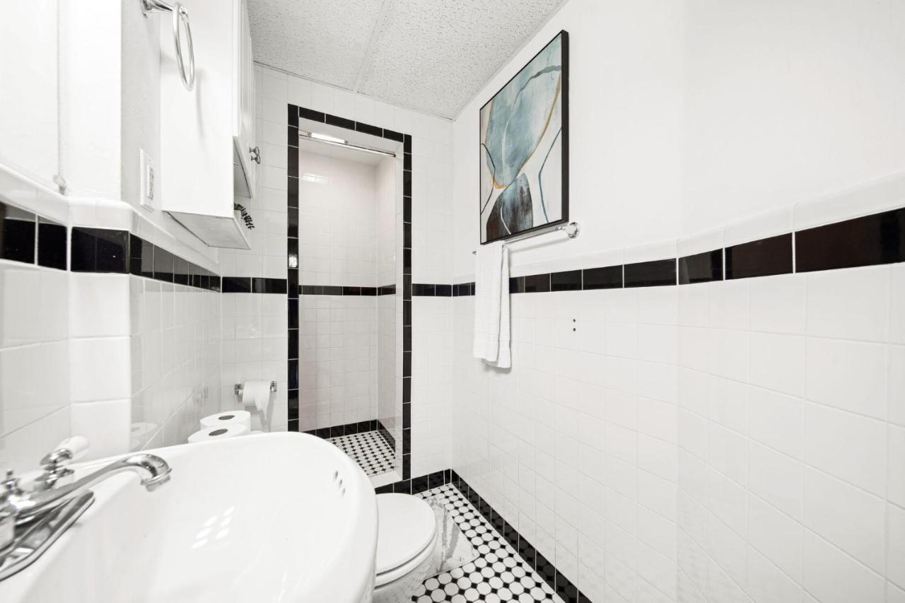 Cozy Up In 5Br Apt Near Charming Oak Square Boston Eksteriør billede